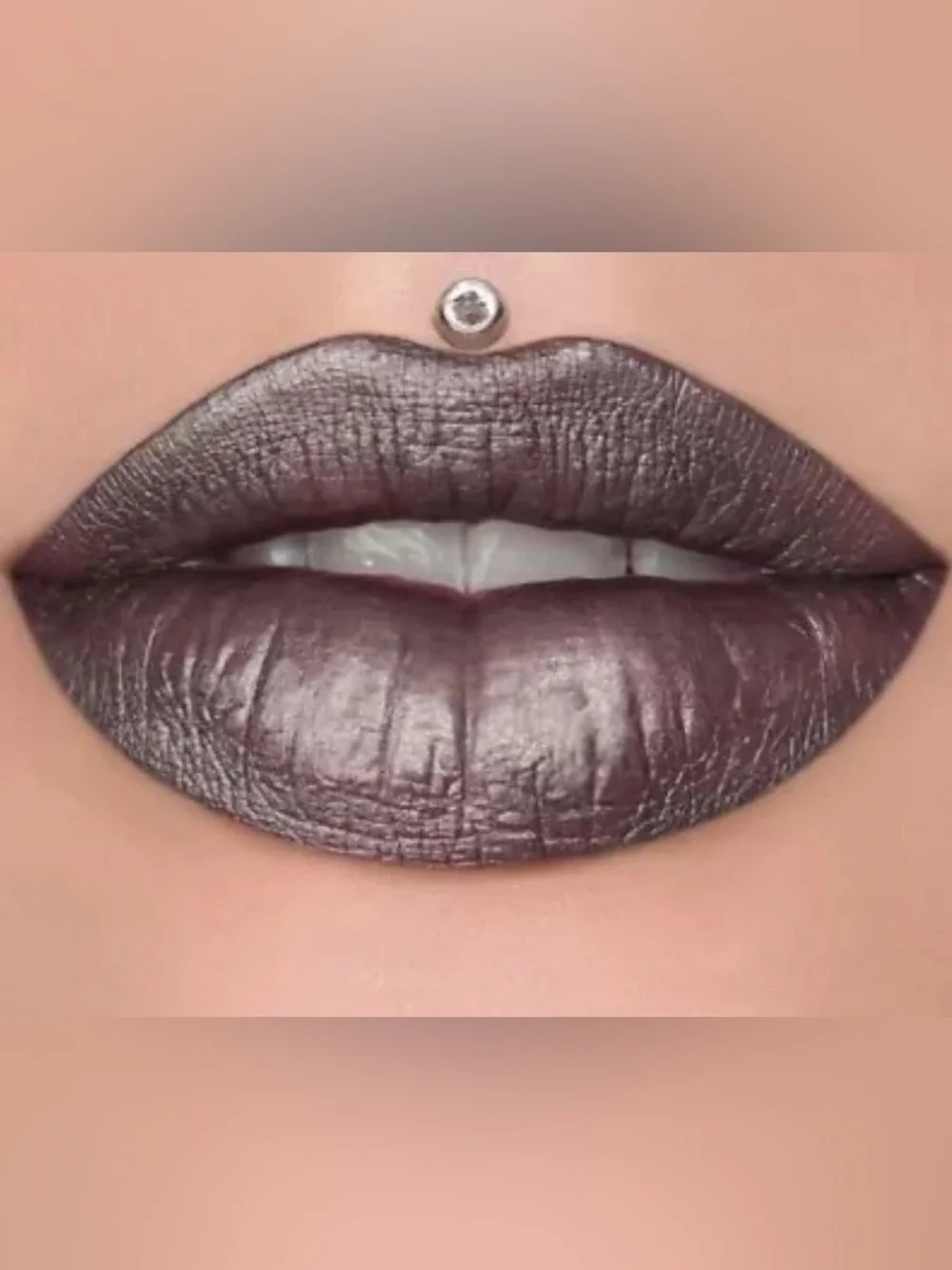 Jeffree Star Cosmetics Velour Liquid Lipstick - Restraints (NIB)